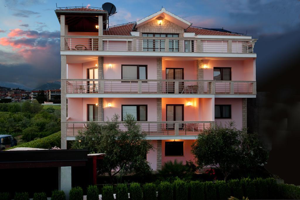 Apartments Cetina سبليت المظهر الخارجي الصورة